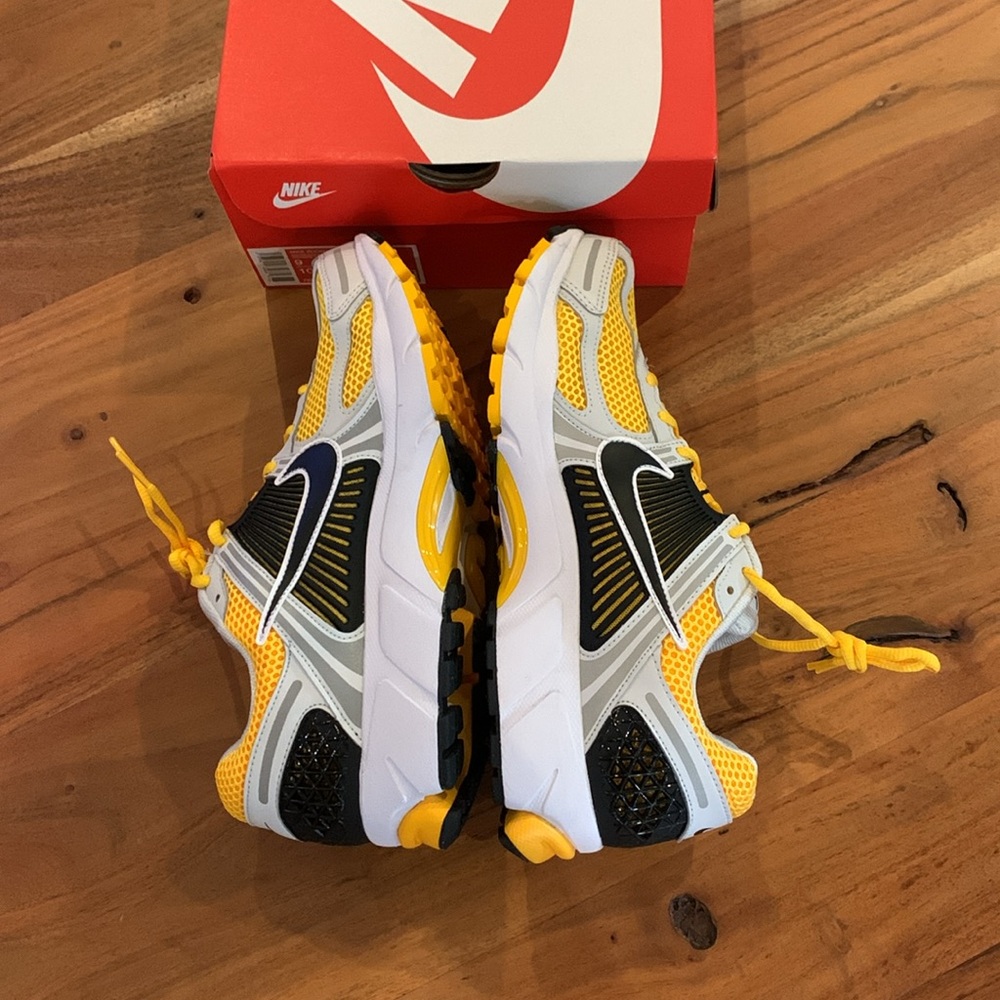 ☀️ New Nike Men’s Zoom Vomero 5 - Picture 13 of 13